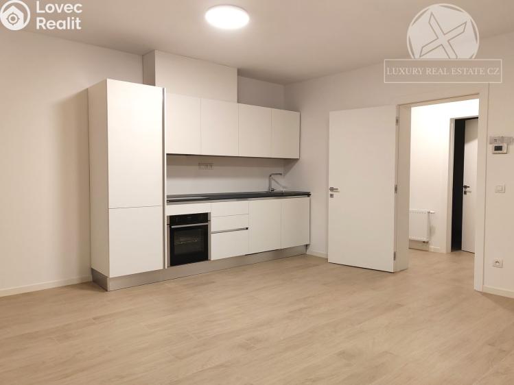 Prodej bytu 4+KK Praha, Na výběžku č. 1