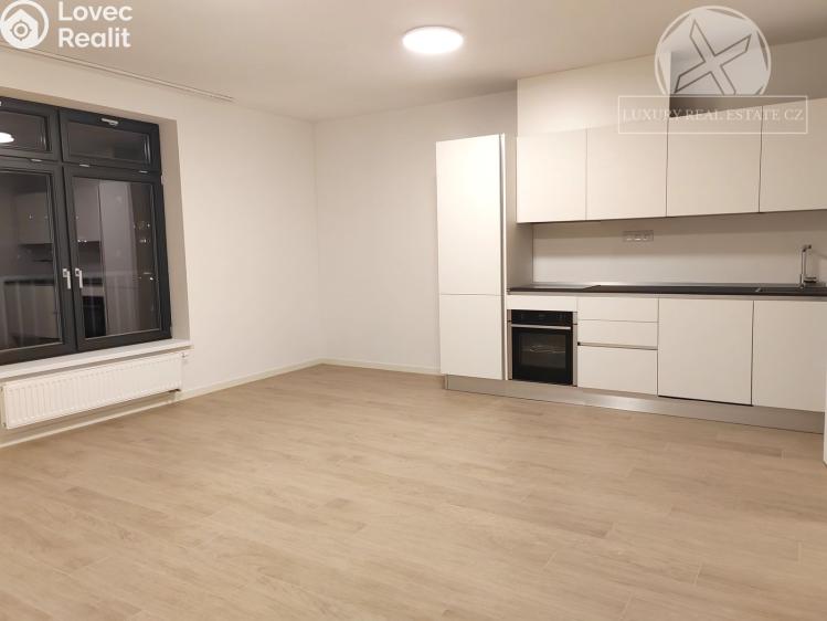 Prodej bytu 4+KK Praha, Na výběžku č. 2