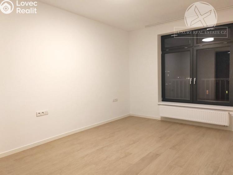 Prodej bytu 4+KK Praha, Na výběžku č. 5