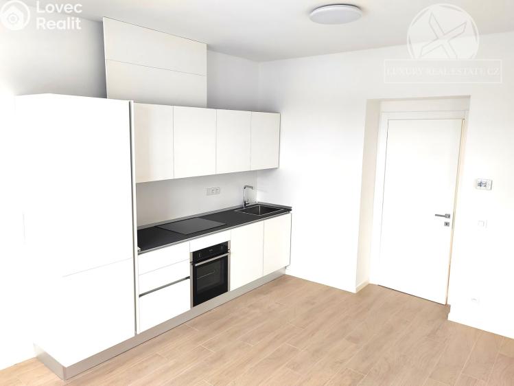 Prodej bytu 3+KK Praha, Na výběžku č. 2