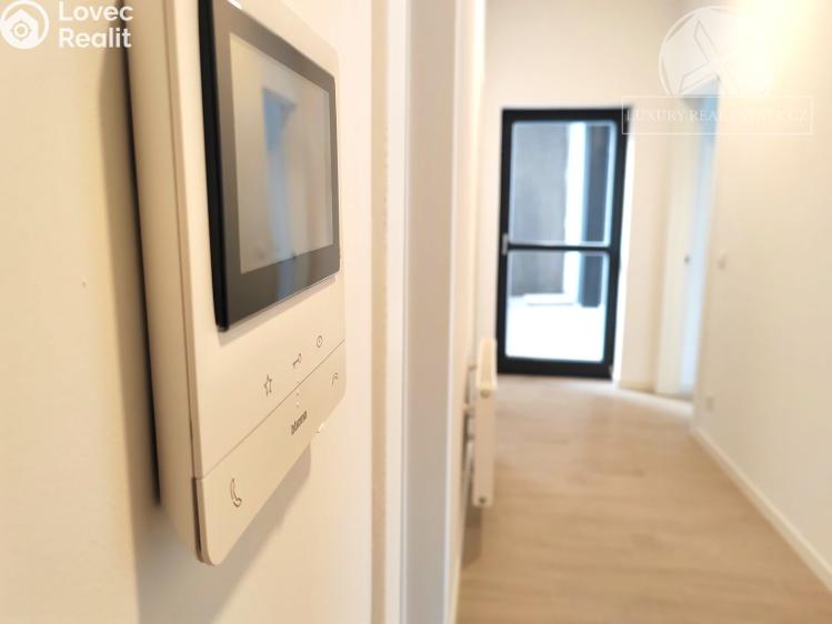 Prodej bytu 3+KK Praha, Na výběžku č. 9