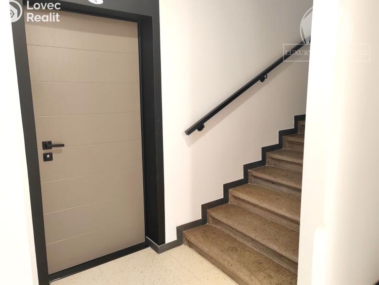 Prodej bytu 3+KK Praha, Na výběžku č. 21