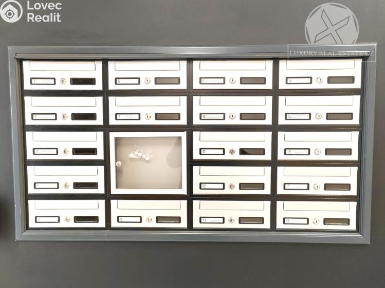 Prodej bytu 3+KK Praha, Na výběžku č. 23