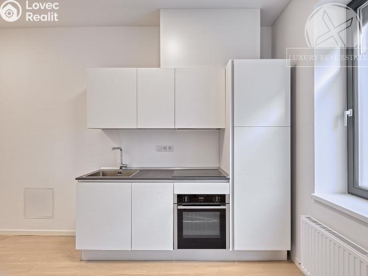 Prodej bytu 2+KK Praha, Kolmá č. 4