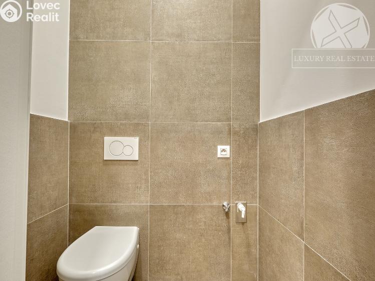 Prodej bytu 2+KK Praha, Kolmá č. 13