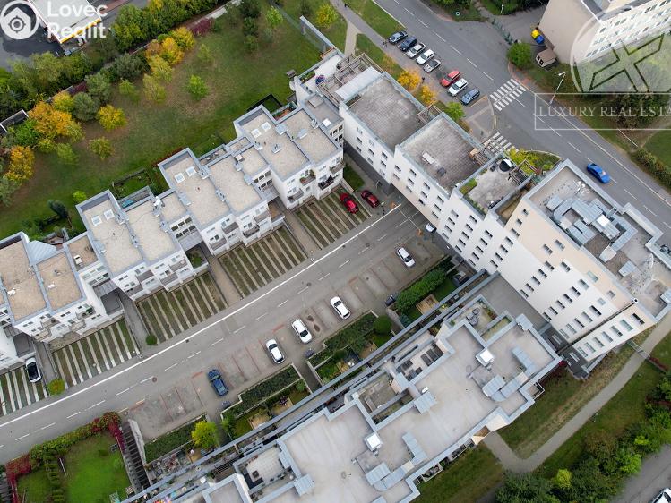 Prodej bytu 2+KK Praha, Silurská č. 2