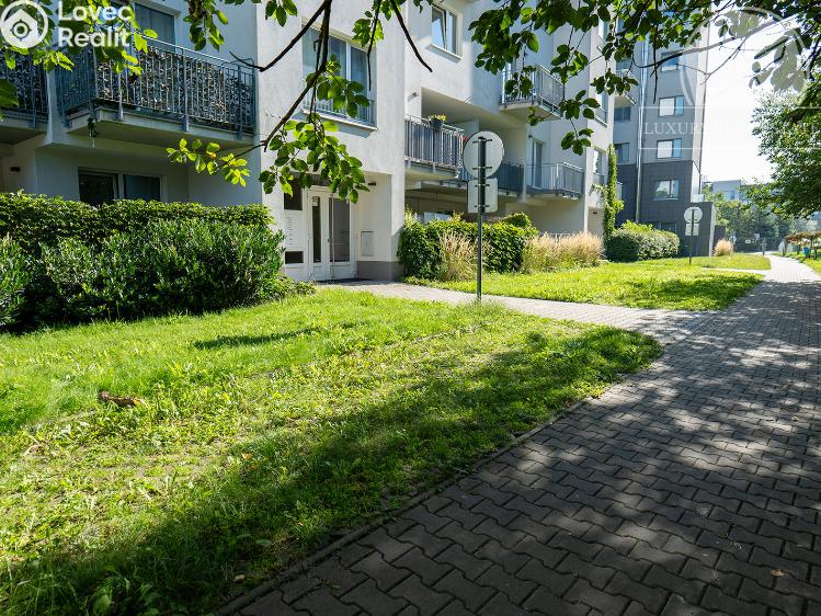 Prodej bytu 2+KK Praha, Silurská č. 15