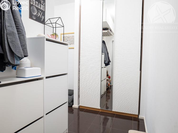 Prodej bytu 2+KK Praha, Silurská č. 17