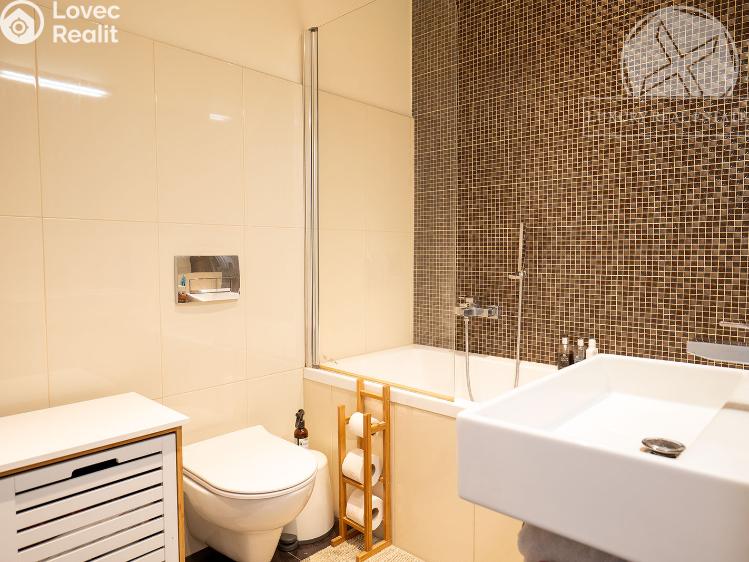 Prodej bytu 2+KK Praha, Silurská č. 20