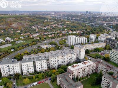 Sale apartment 2+KK Praha, Silurská č. 3