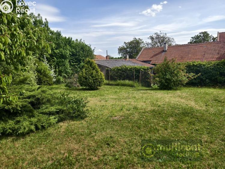 Prodej rodinného domu Želeč č. 8