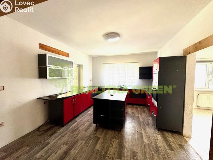 Продаж сімейного будинку Všemina č. 6