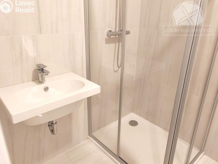 Prodej bytu 2+KK Praha, Na výběžku č. 9