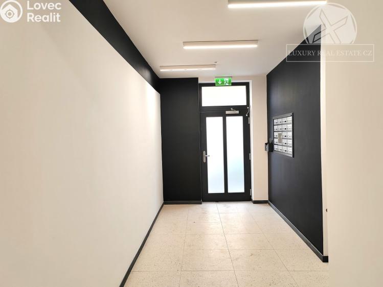 Prodej bytu 2+KK Praha, Na výběžku č. 19