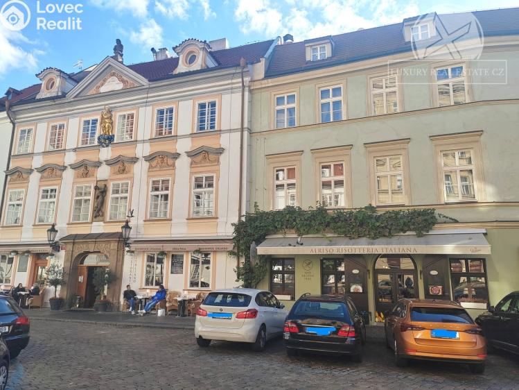 Pronájem bytu 2+1 Praha, Betlémské náměstí č. 15