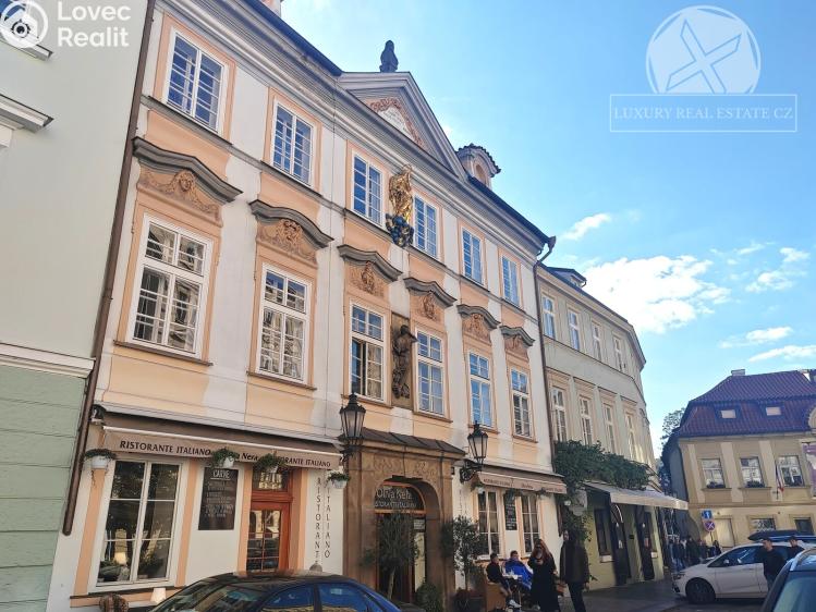 Pronájem bytu 2+1 Praha, Betlémské náměstí č. 17