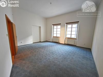 Rent apartment 2+1 Praha, Betlémské náměstí č. 5
