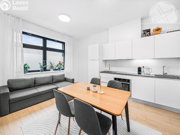 Prodej bytu 2+KK Praha, Na výběžku č. 3