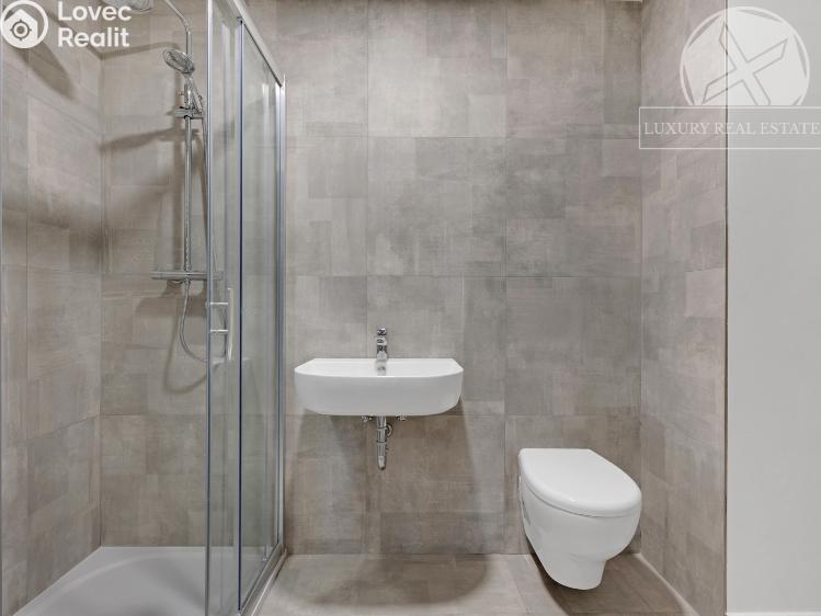 Продажа квартиры 2+KK Praha, V Předním Hloubětíně č. 8