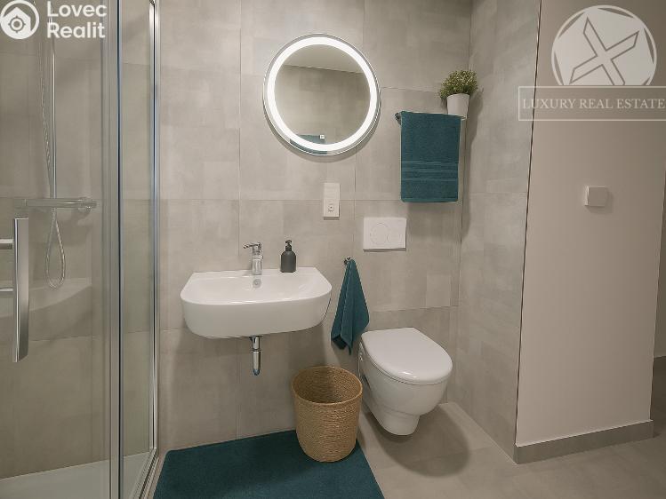 Sale apartment 2+KK Praha, V Předním Hloubětíně č. 9