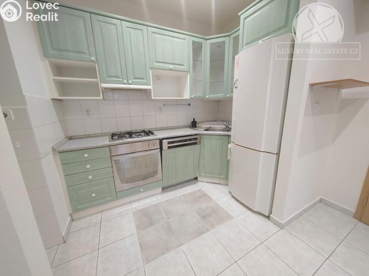 Pronájem bytu 3+1 Praha, Kladenská č. 10