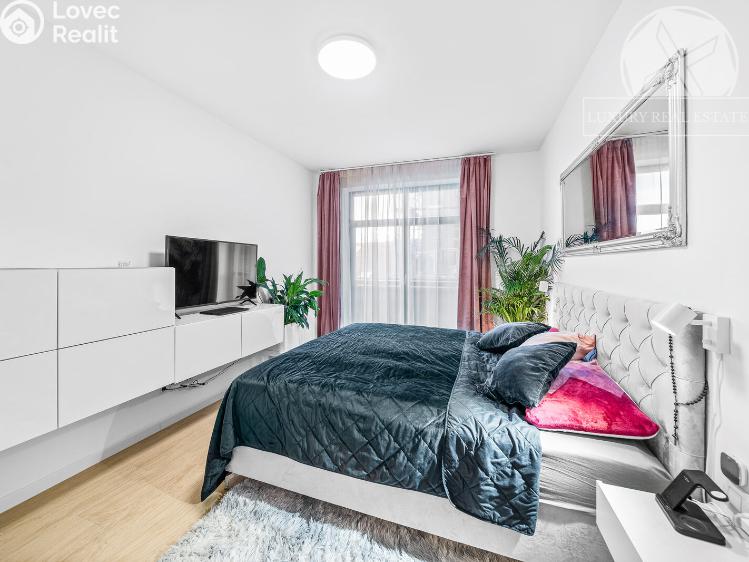 Prodej bytu 3+KK Praha, Kolmá č. 8