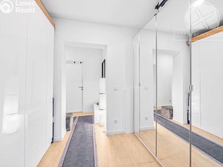 Prodej bytu 3+KK Praha, Kolmá č. 18