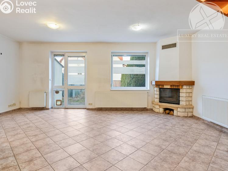 Prodej rodinného domu Nupaky, Za Hotelem č. 7