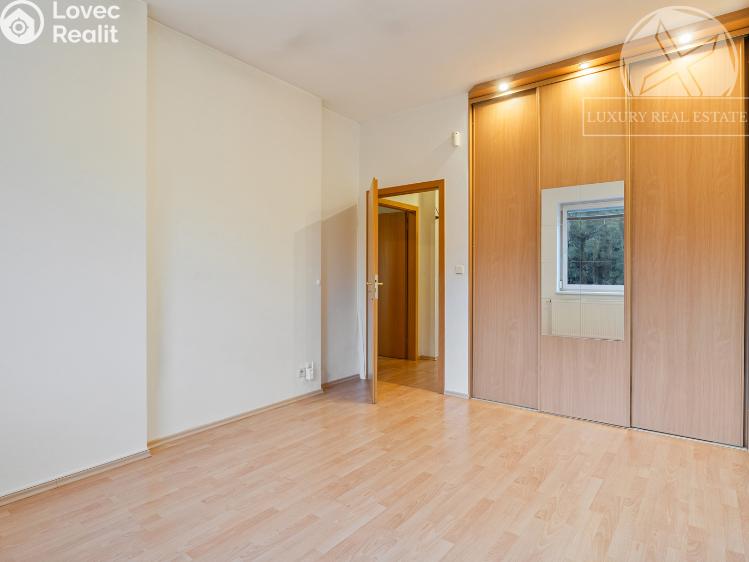 Prodej rodinného domu Nupaky, Za Hotelem č. 13