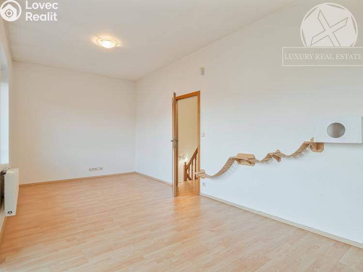 Prodej rodinného domu Nupaky, Za Hotelem č. 14