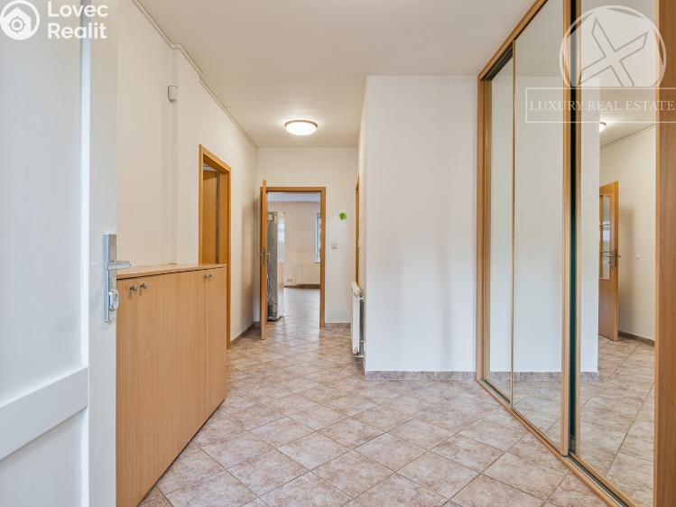 Prodej rodinného domu Nupaky, Za Hotelem č. 25