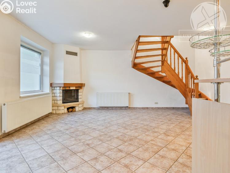 Prodej rodinného domu Nupaky, Za Hotelem č. 27