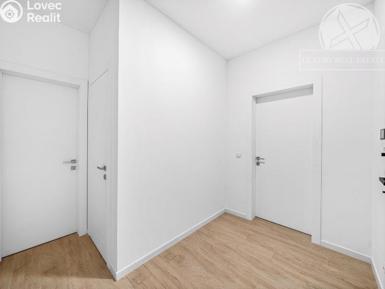 Prodej bytu 3+KK Praha, Na výběžku č. 12