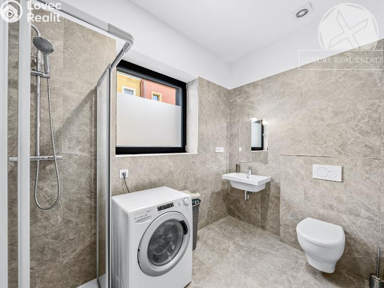 Prodej bytu 3+KK Praha, Na výběžku č. 9