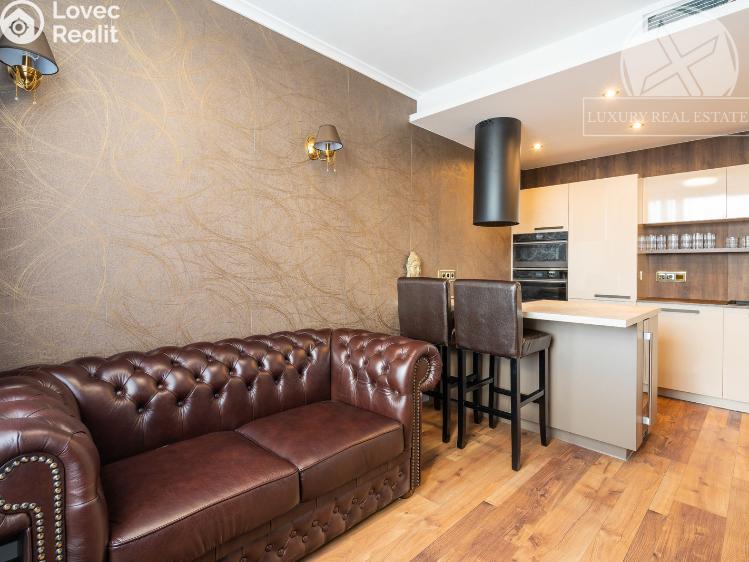 Prodej bytu 2+KK Říčany, Černokostelecká č. 8