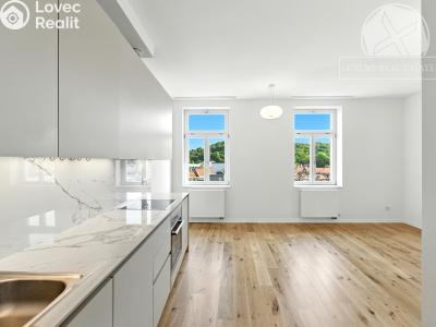 Sale apartment 3+KK Praha, Kmochova č. 2
