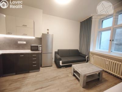 Pronájem bytu 2+KK Praha, Školská č. 4