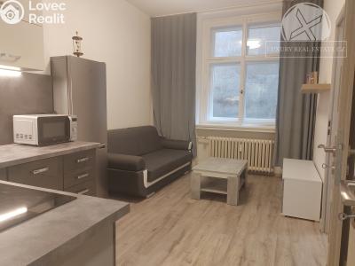 Pronájem bytu 2+KK Praha, Školská č. 5