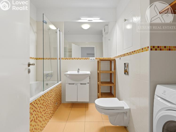 Prodej bytu 2+KK Praha, Univerzitní č. 10