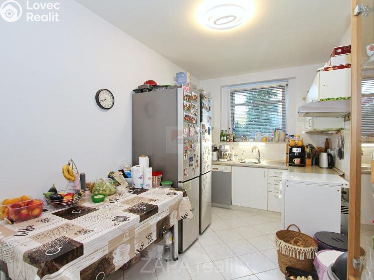 Prodej bytu 3+1 Hostivice, Za Zahradami 1400 č. 12