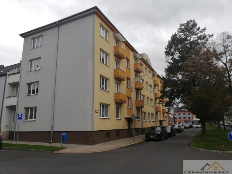Pronájem bytu 2+1 Louny, Fűgnerova 1976 č. 3