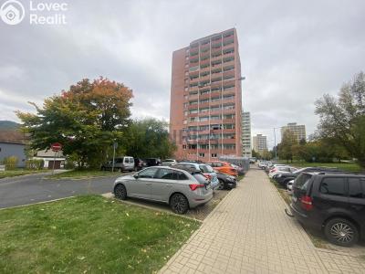 Rent apartment 3+1 Klášterec nad Ohří, Budovatelská č. 1