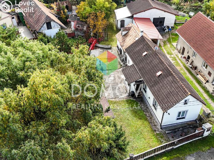 Prodej rodinného domu Králův Dvůr č. 16