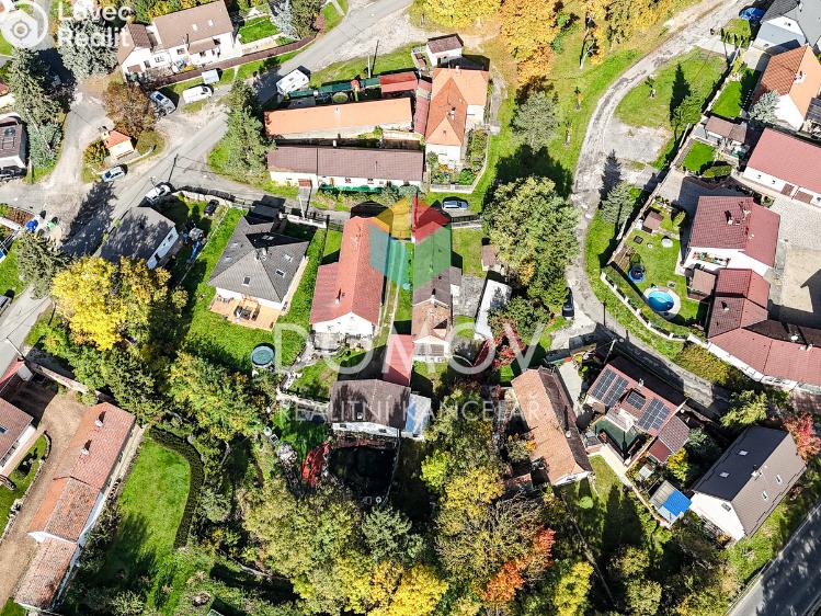 Prodej rodinného domu Králův Dvůr č. 18