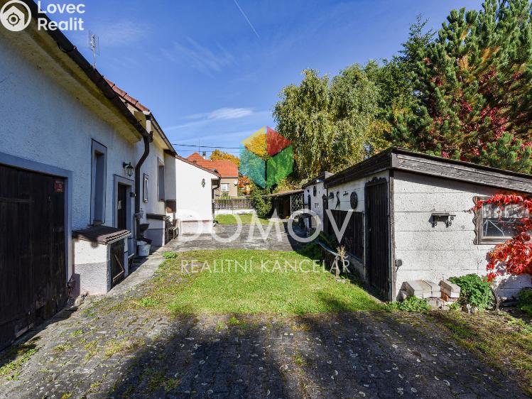 Prodej rodinného domu Králův Dvůr č. 4