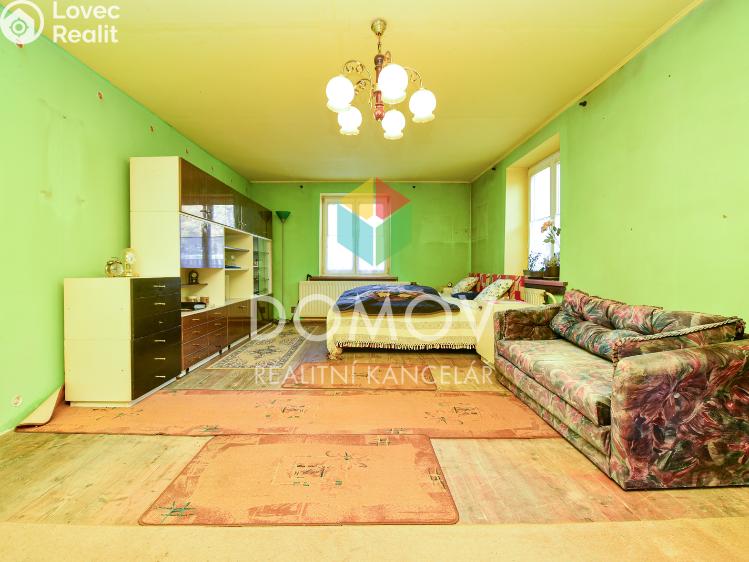 Prodej rodinného domu Králův Dvůr č. 8