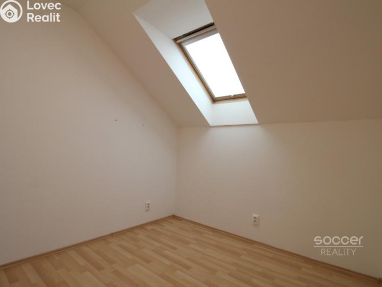 Оренда квартири 2+KK Praha, V javorech č. 8