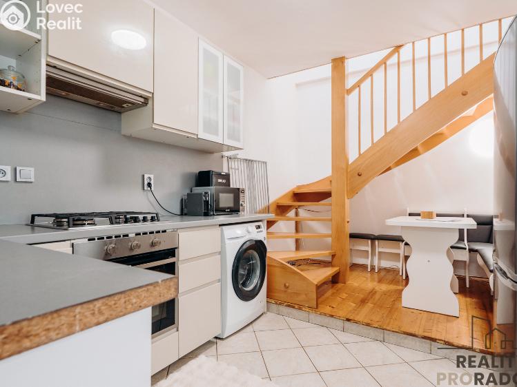 Prodej rodinného domu Bukovany č. 7