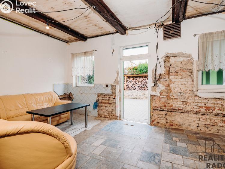 Продаж сімейного будинку Bukovany č. 20