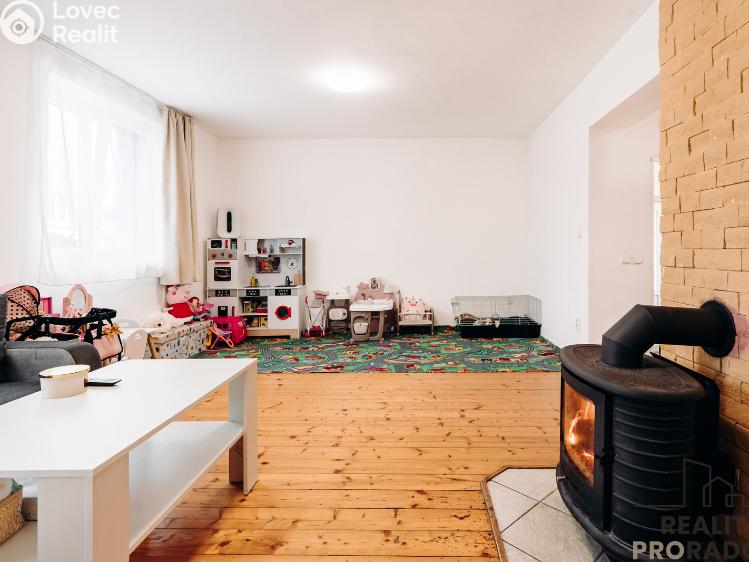 Продажа семейного дома Bukovany č. 4